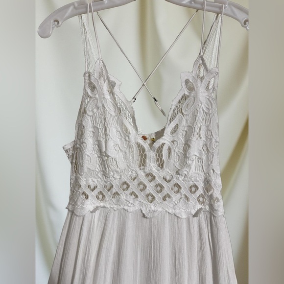 Free People Adella Maxi Floral Lace V-neck Strap Back Dress white Size S - Picture 3 of 9